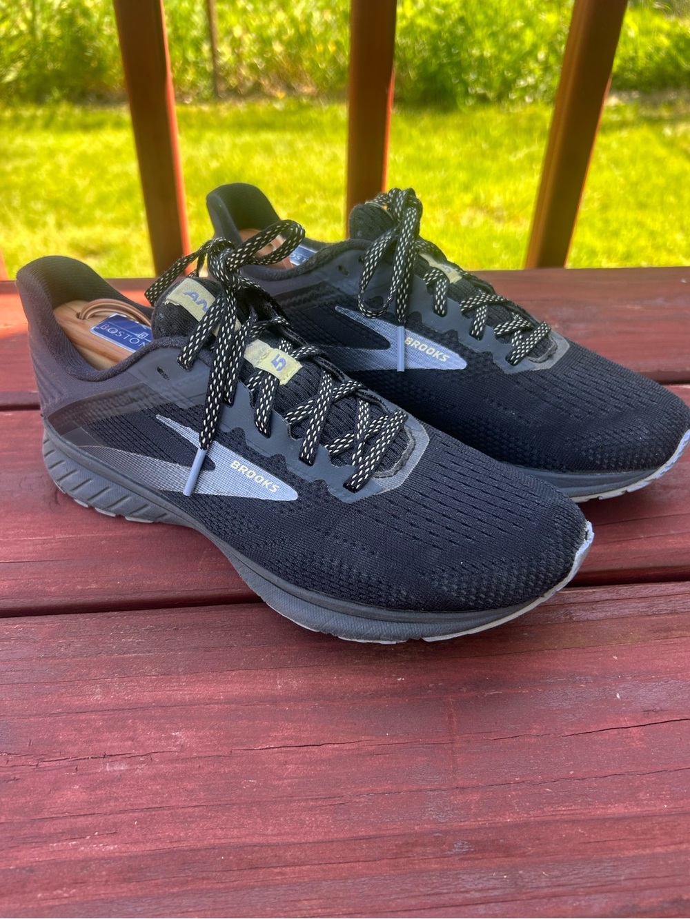 Brooks Anthem 5 Black Women’s Running Shoes Size 6.5